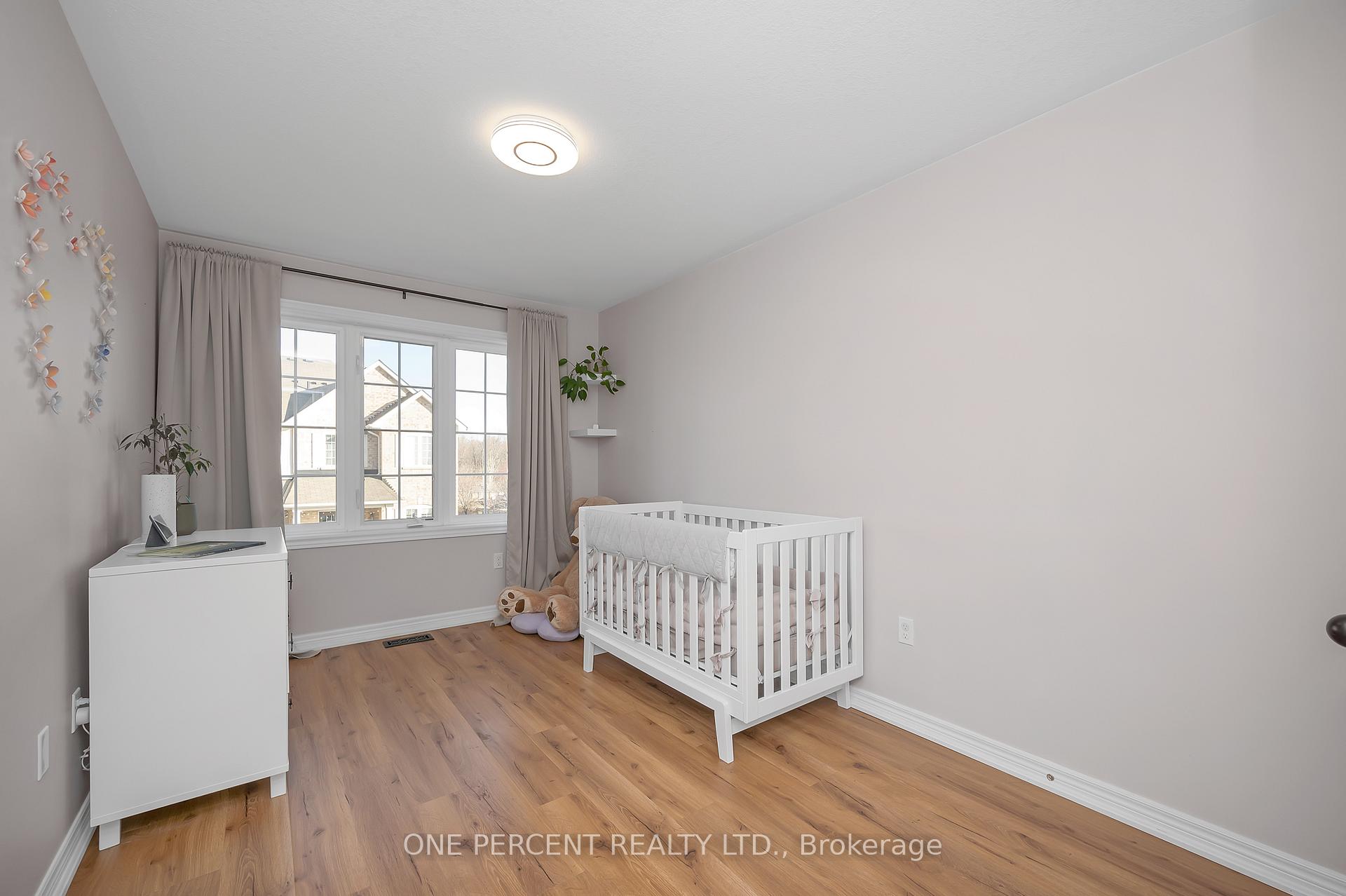 Photo 13 of Unit 21, 54 Nisbet Boulevard, Hamilton, Waterdown — HOMEH