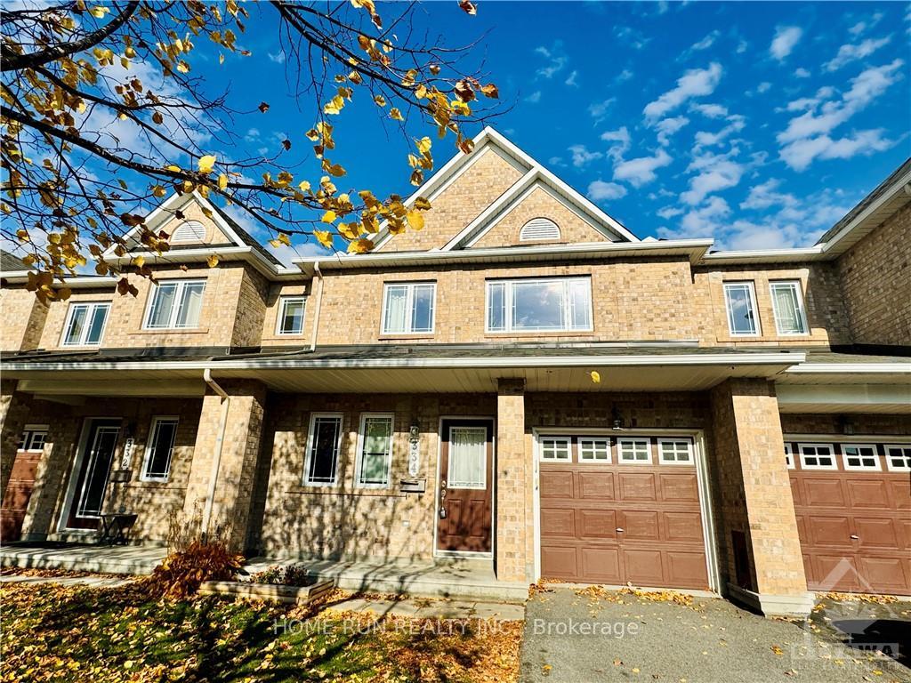 Photo 1 of 334 Foxridge Way, Ottawa, Barrhaven - Strandherd — HOMEH