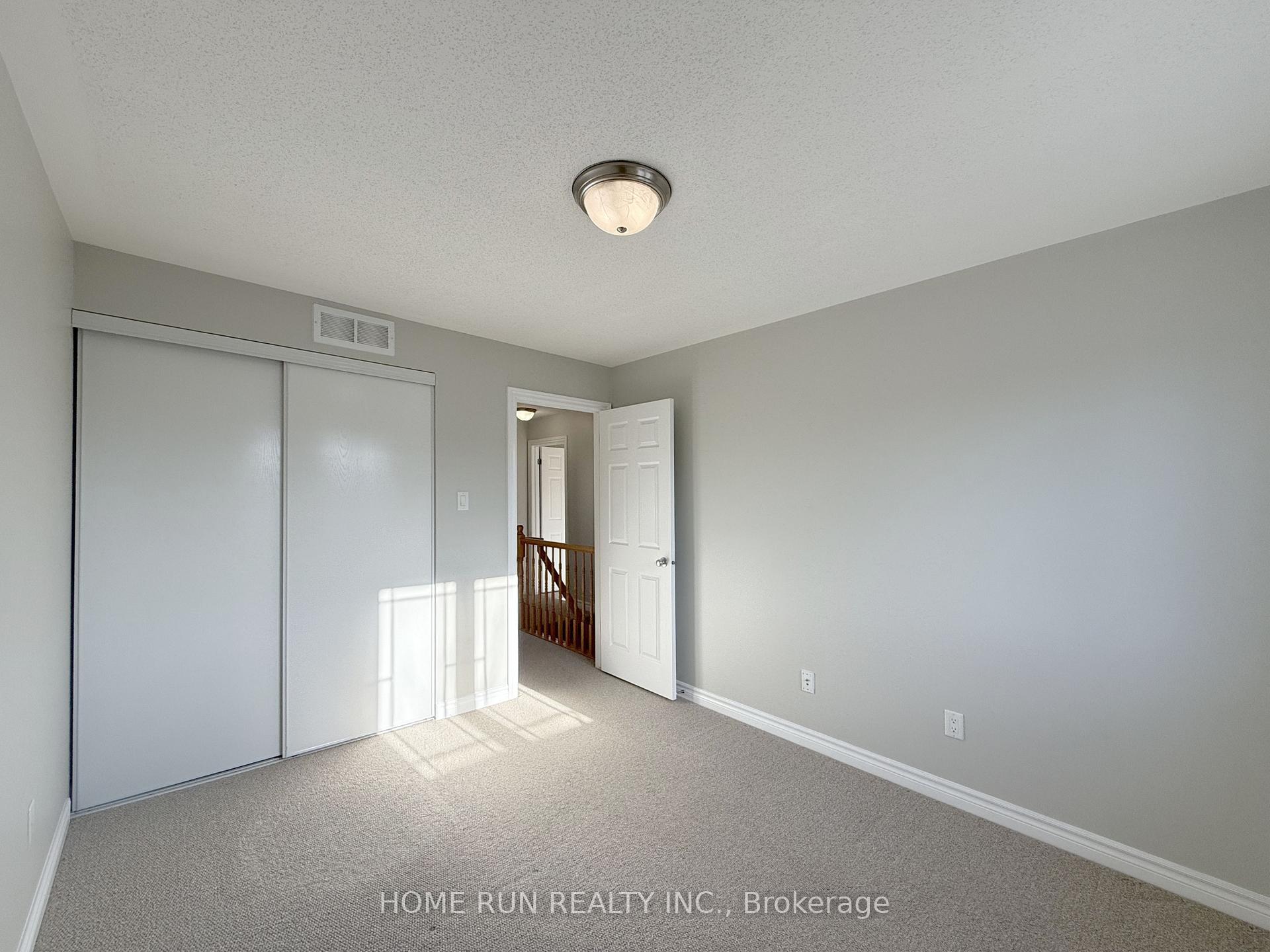 Photo 25 of 334 Foxridge Way, Ottawa, Barrhaven - Strandherd — HOMEH