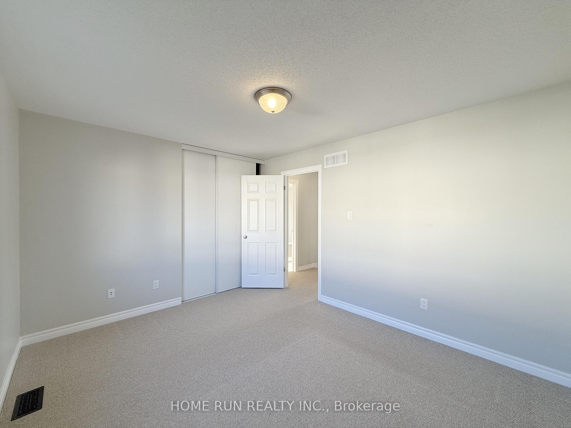 Photo 27 of 334 Foxridge Way, Ottawa, Barrhaven - Strandherd — HOMEH