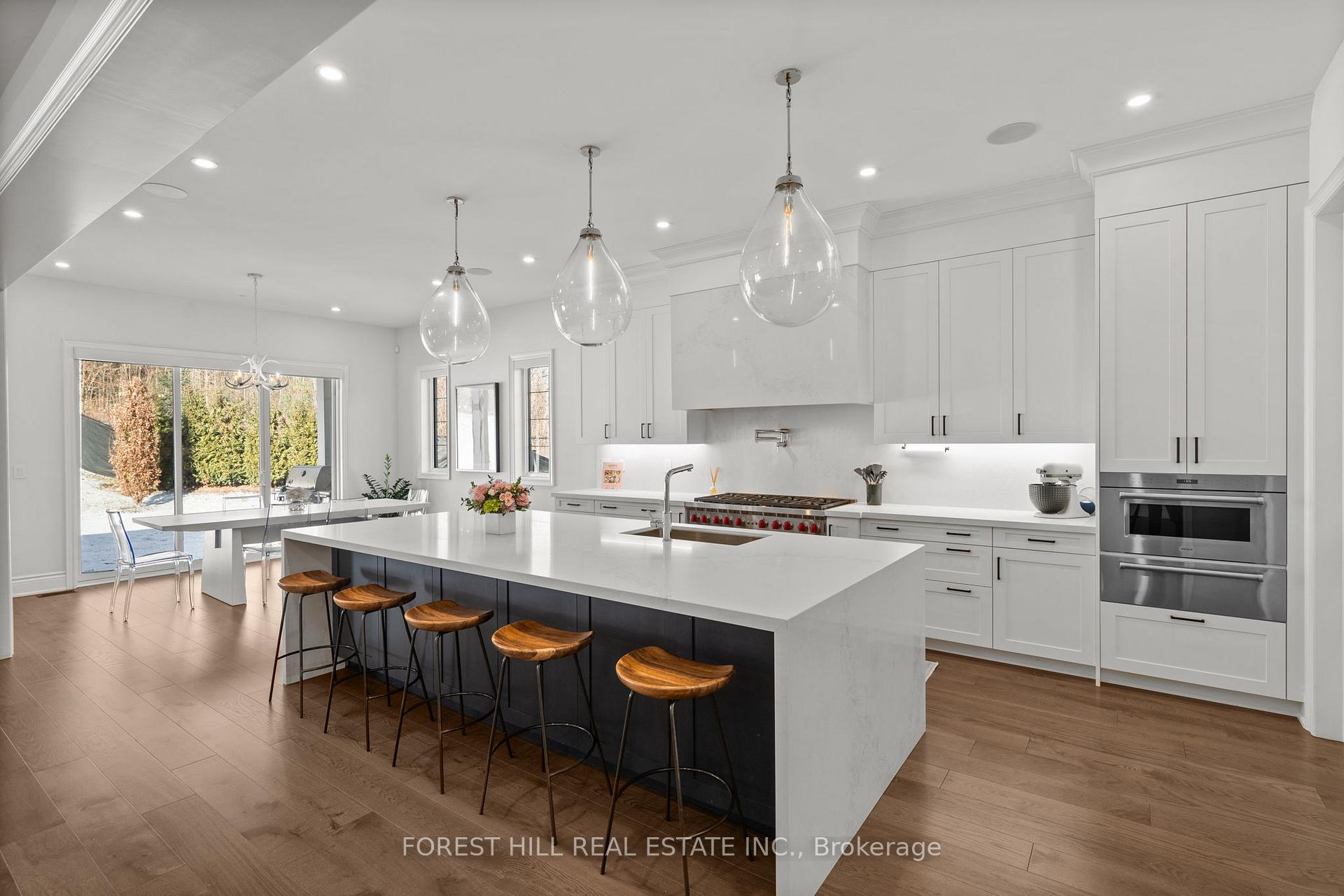 Photo 10 of 108 Lady Jessica Drive, Vaughan, Patterson — HOMEH