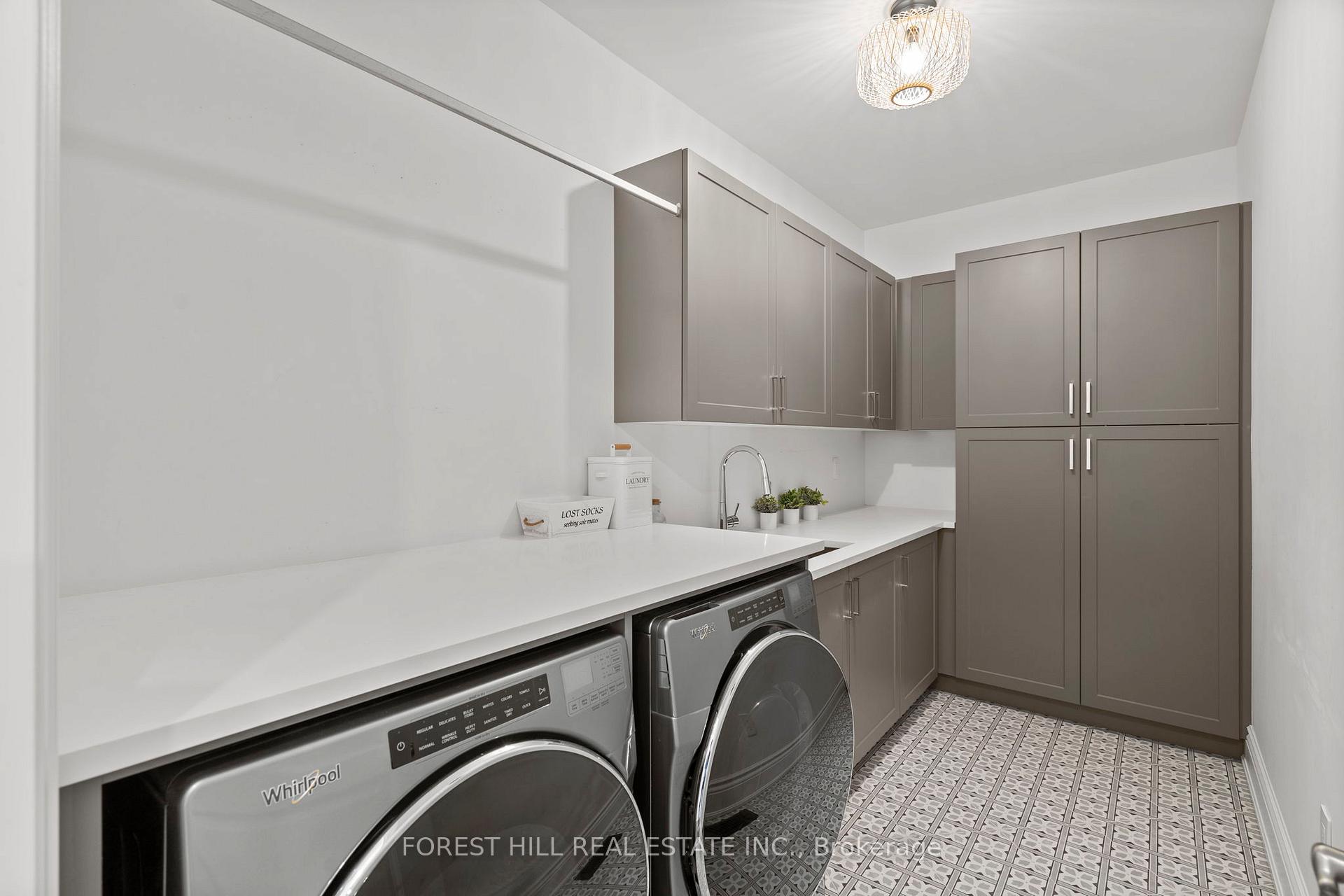 Photo 18 of 108 Lady Jessica Drive, Vaughan, Patterson — HOMEH