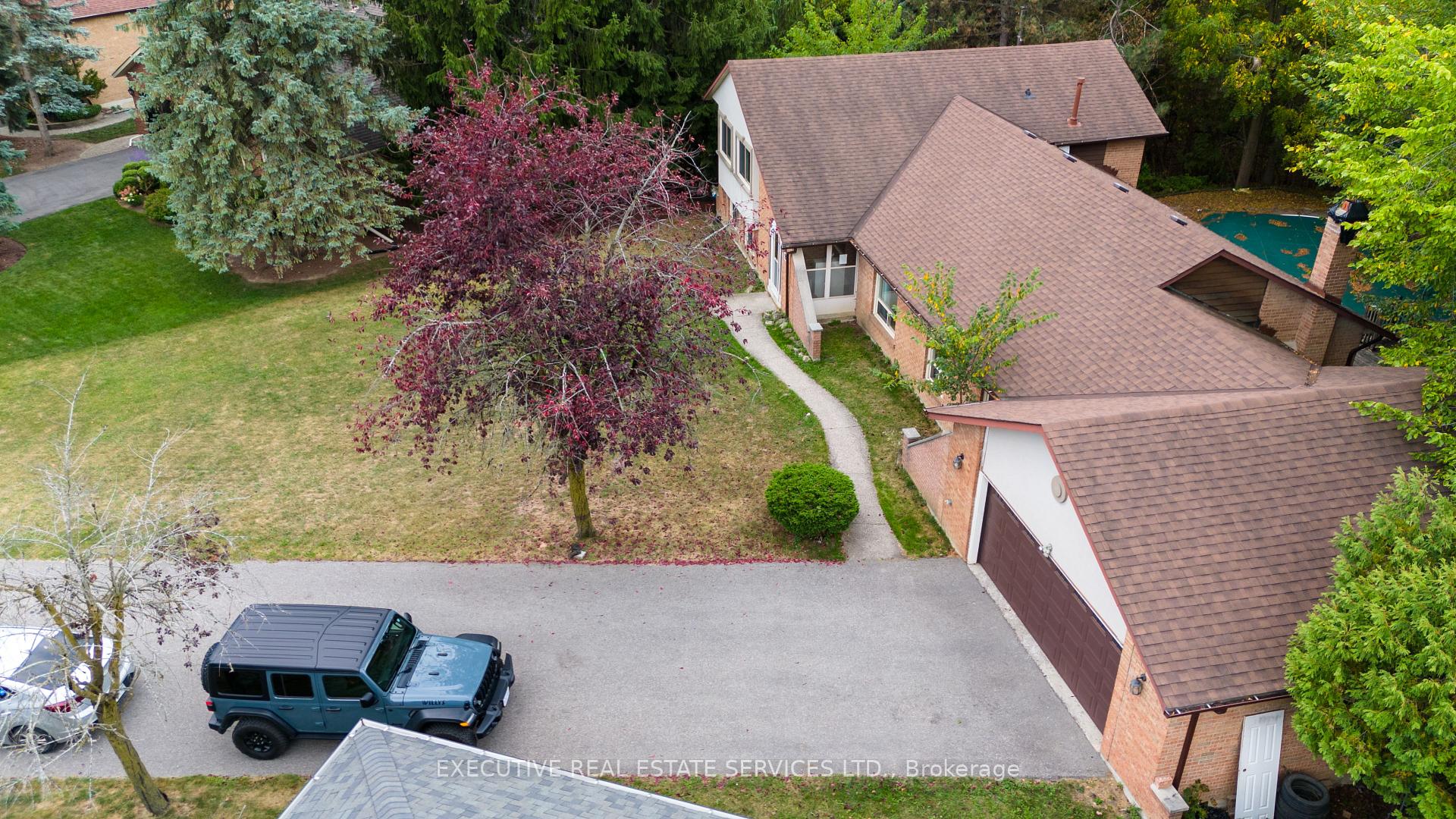 Photo 9 of 26 Wadsworth Circle, Brampton, Snelgrove — HOMEH