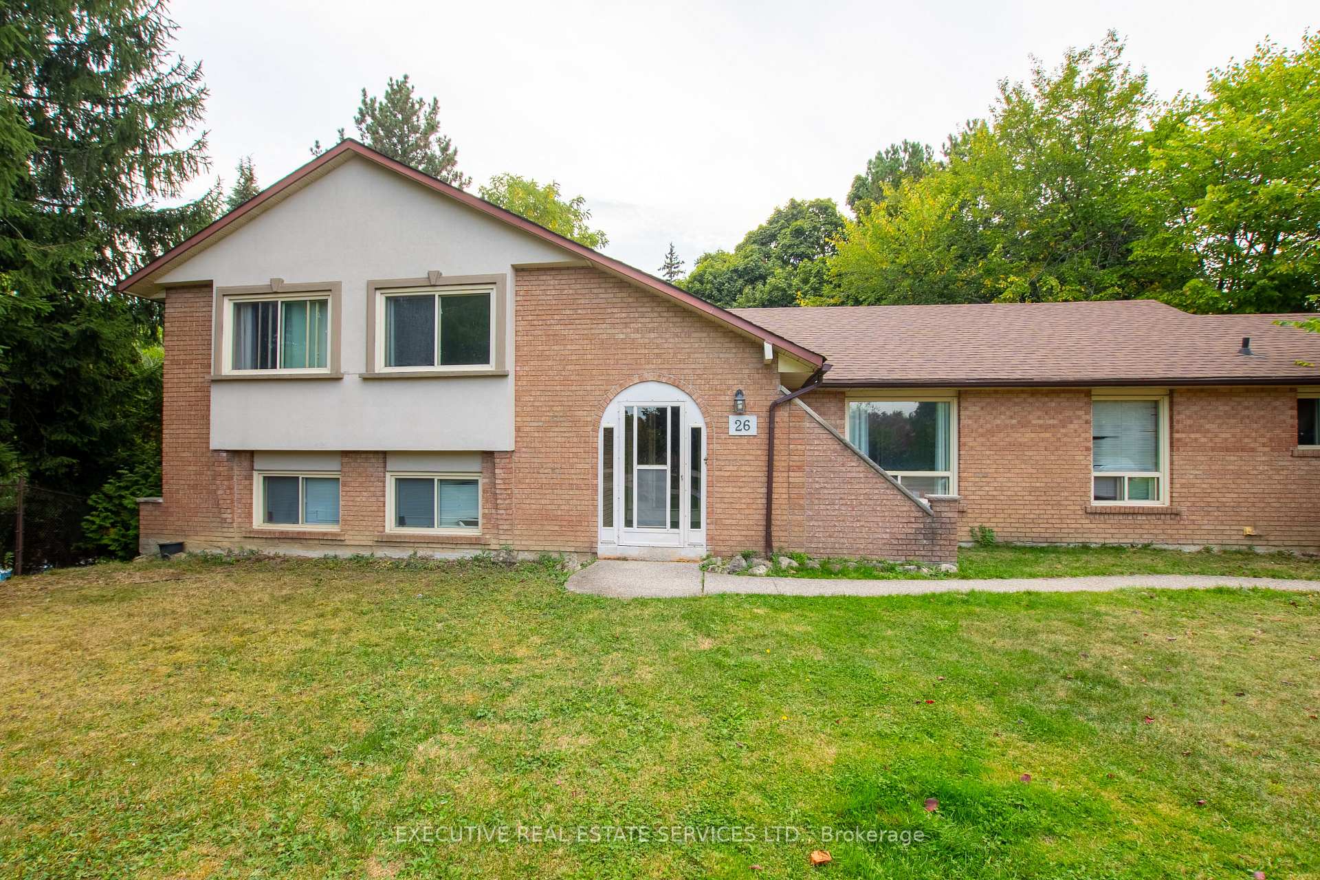 Photo 16 of 26 Wadsworth Circle, Brampton, Snelgrove — HOMEH