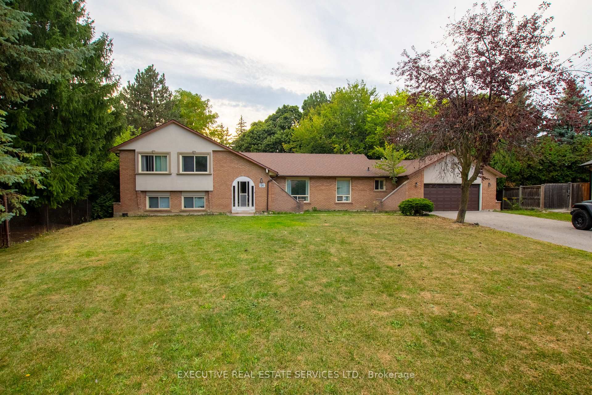 Photo 18 of 26 Wadsworth Circle, Brampton, Snelgrove — HOMEH