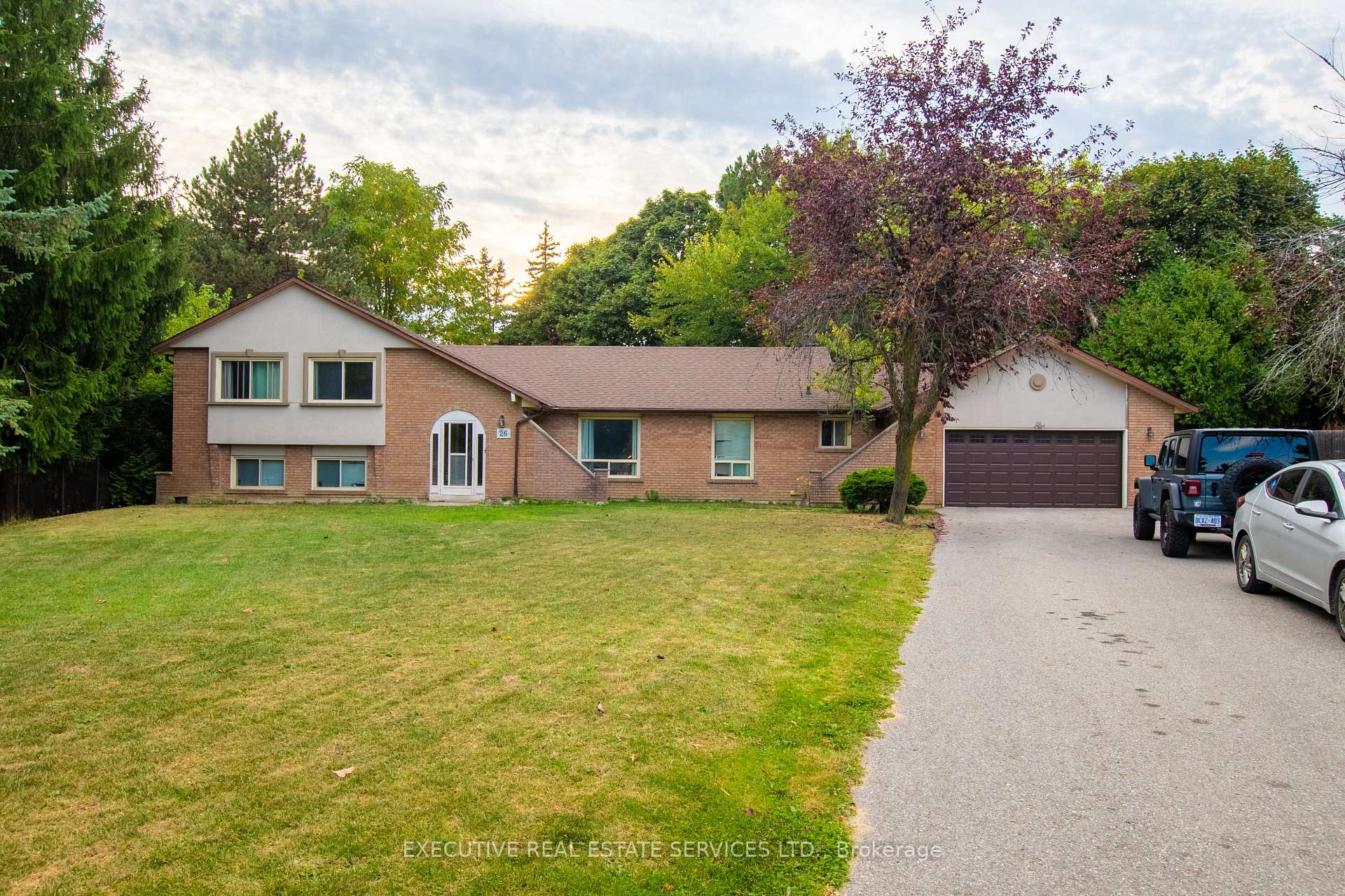 Photo 21 of 26 Wadsworth Circle, Brampton, Snelgrove — HOMEH