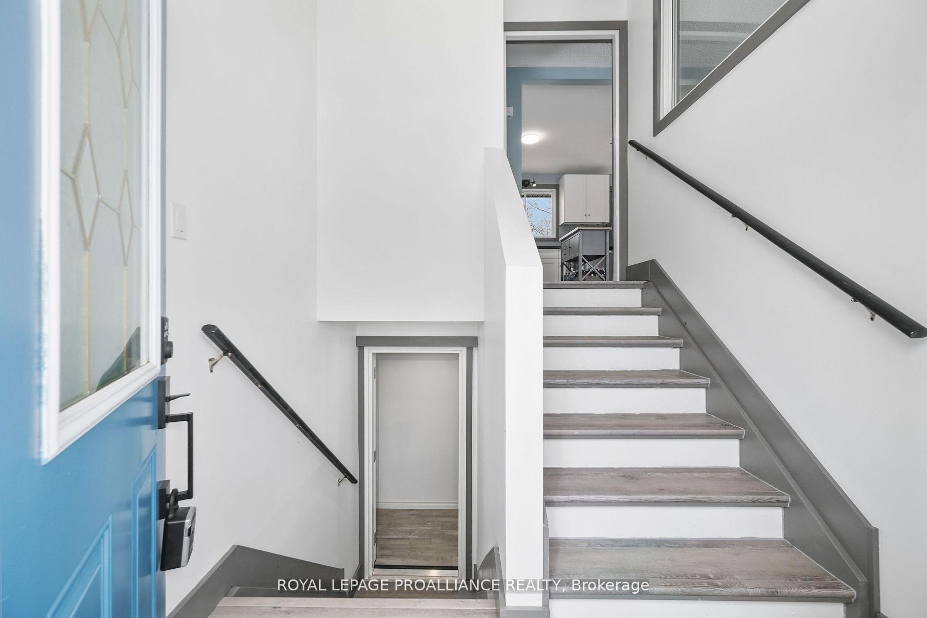 Photo 6 of 22 Butler Street W, Brighton — HOMEH