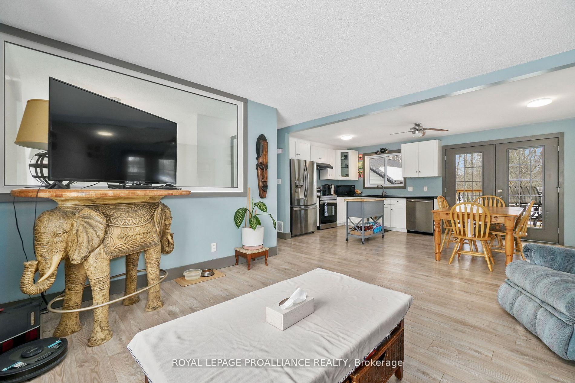 Photo 18 of 22 Butler Street W, Brighton — HOMEH