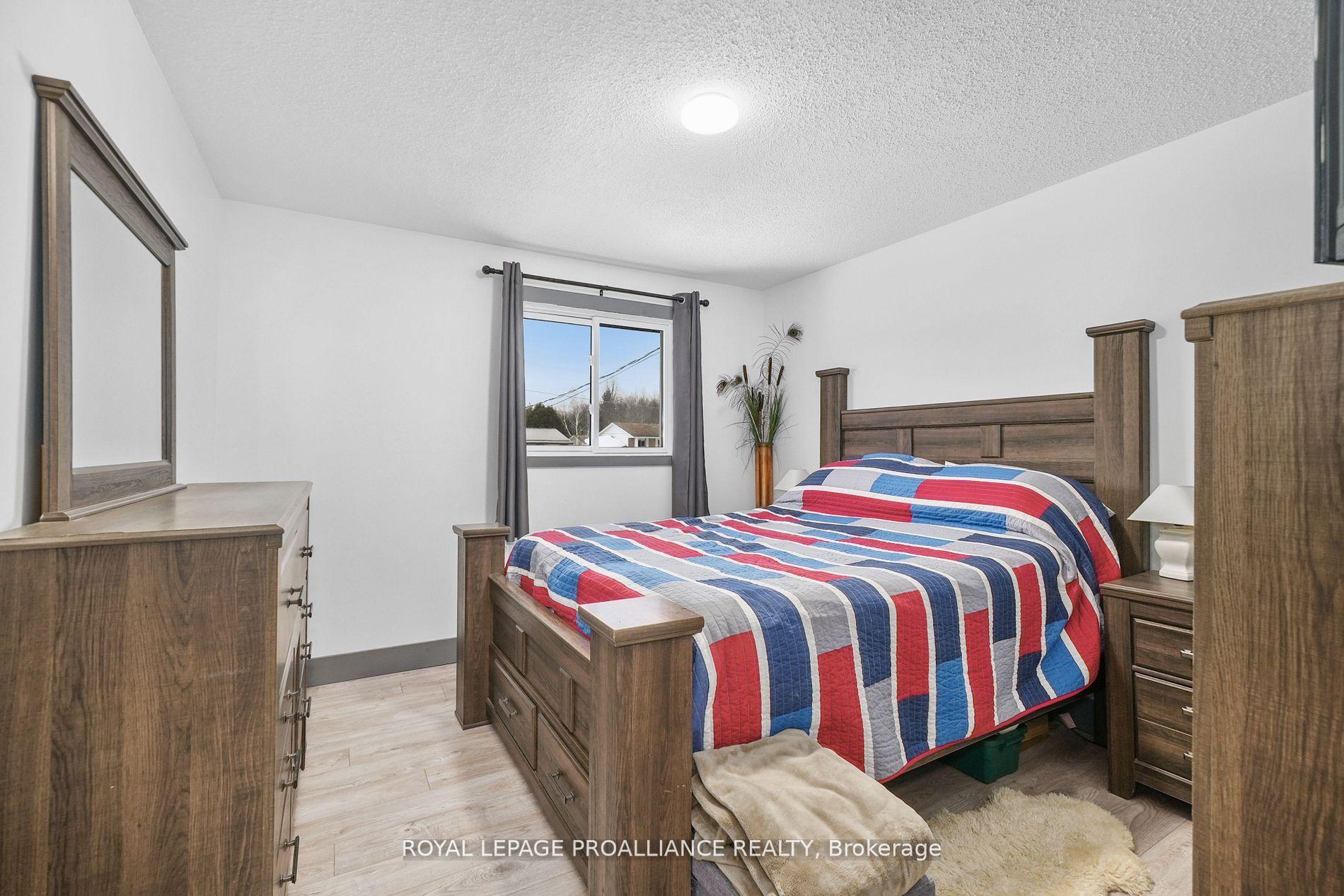 Photo 19 of 22 Butler Street W, Brighton — HOMEH