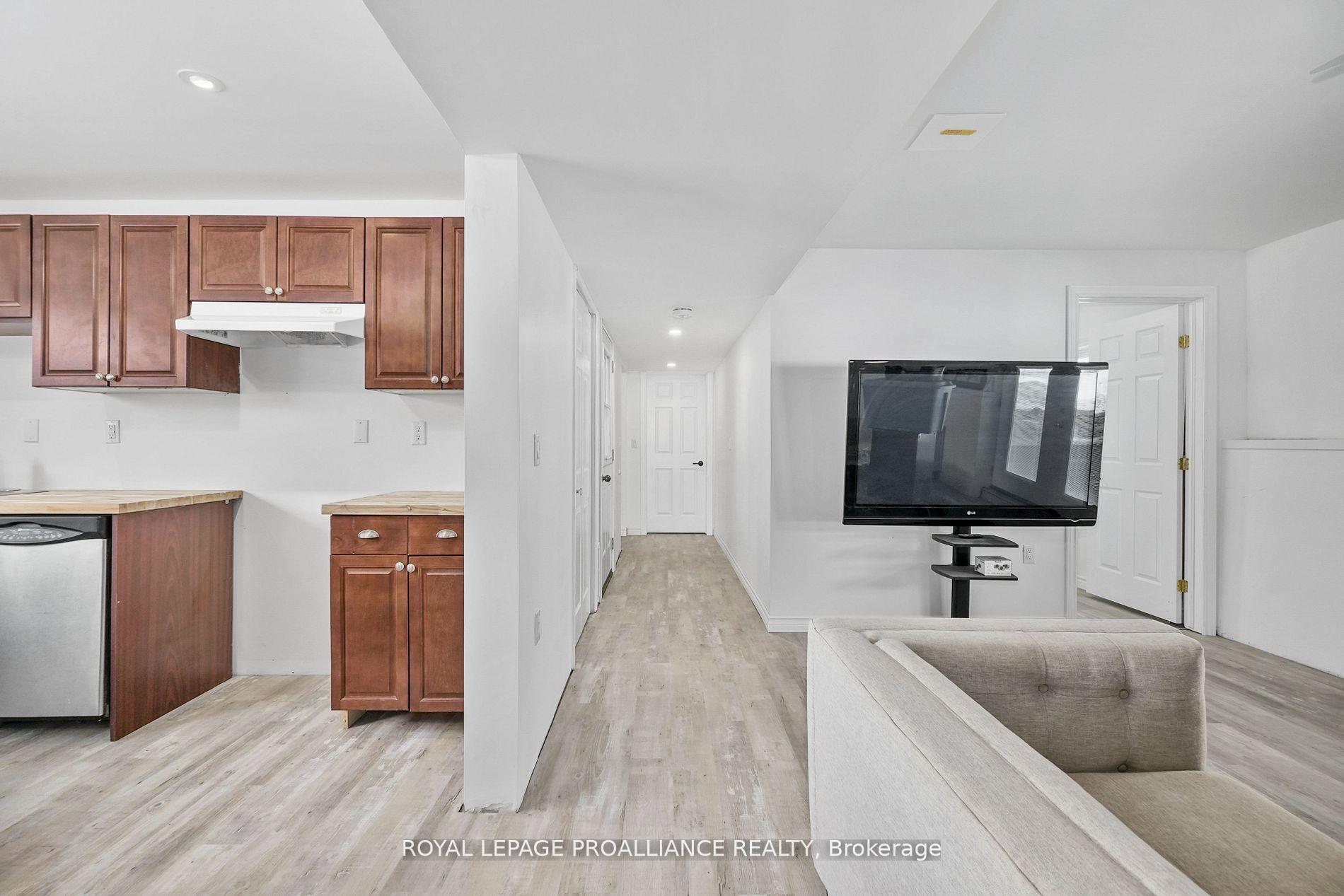Photo 38 of 22 Butler Street W, Brighton — HOMEH