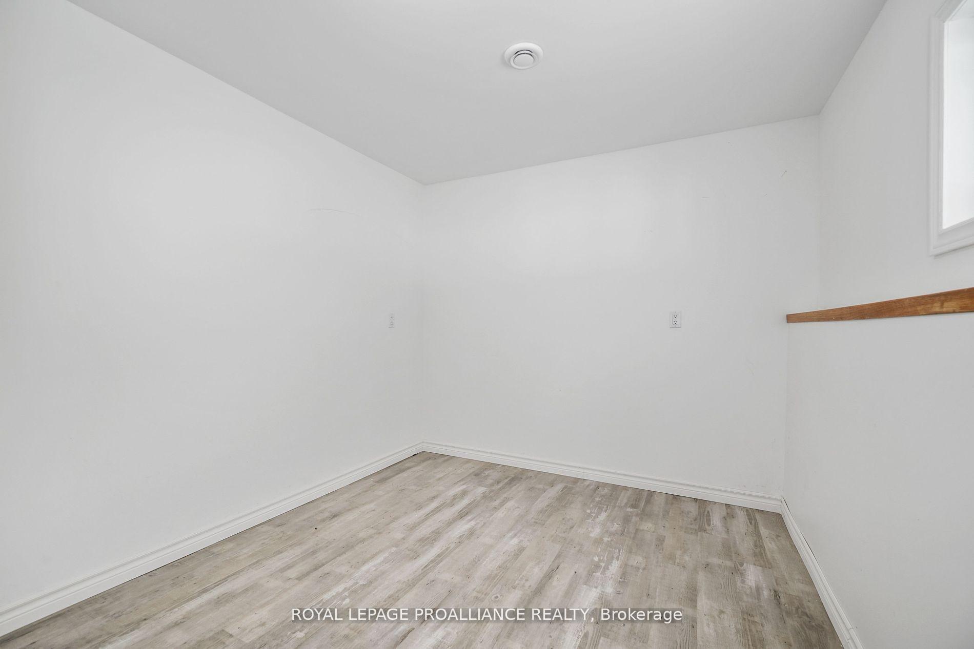 Photo 42 of 22 Butler Street W, Brighton — HOMEH