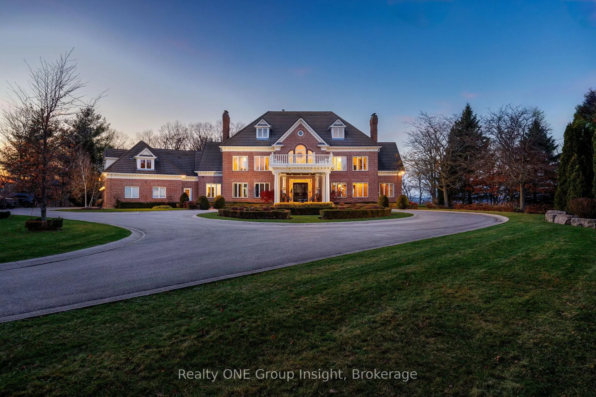 Front of 75 Ridge Road