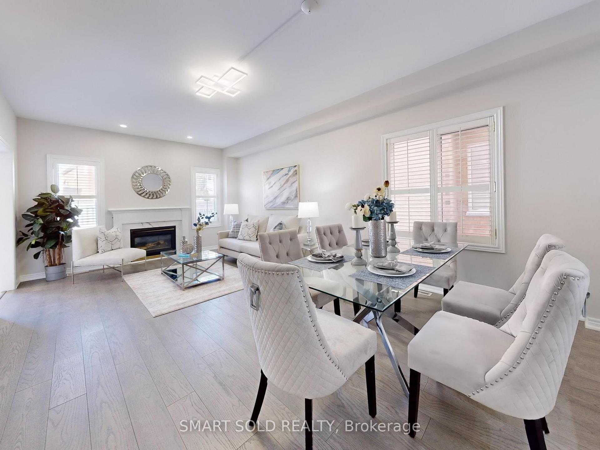 Photo 2 of 20 Sgotto Boulevard, Vaughan, Sonoma Heights — HOMEH
