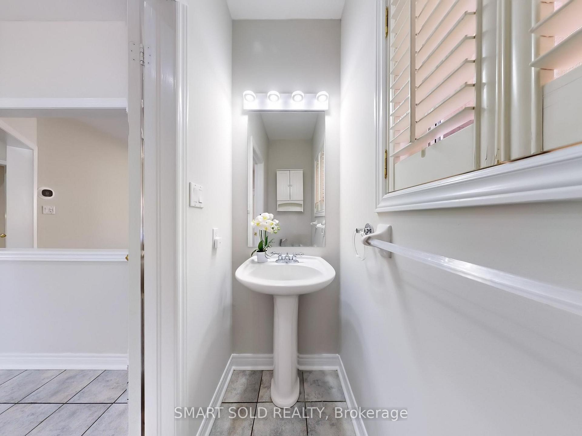 Photo 11 of 20 Sgotto Boulevard, Vaughan, Sonoma Heights — HOMEH