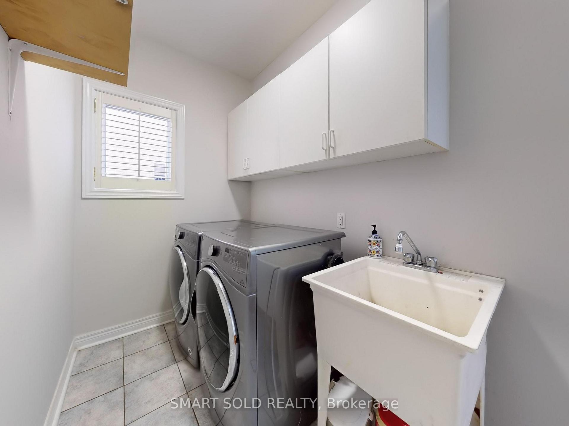 Photo 12 of 20 Sgotto Boulevard, Vaughan, Sonoma Heights — HOMEH