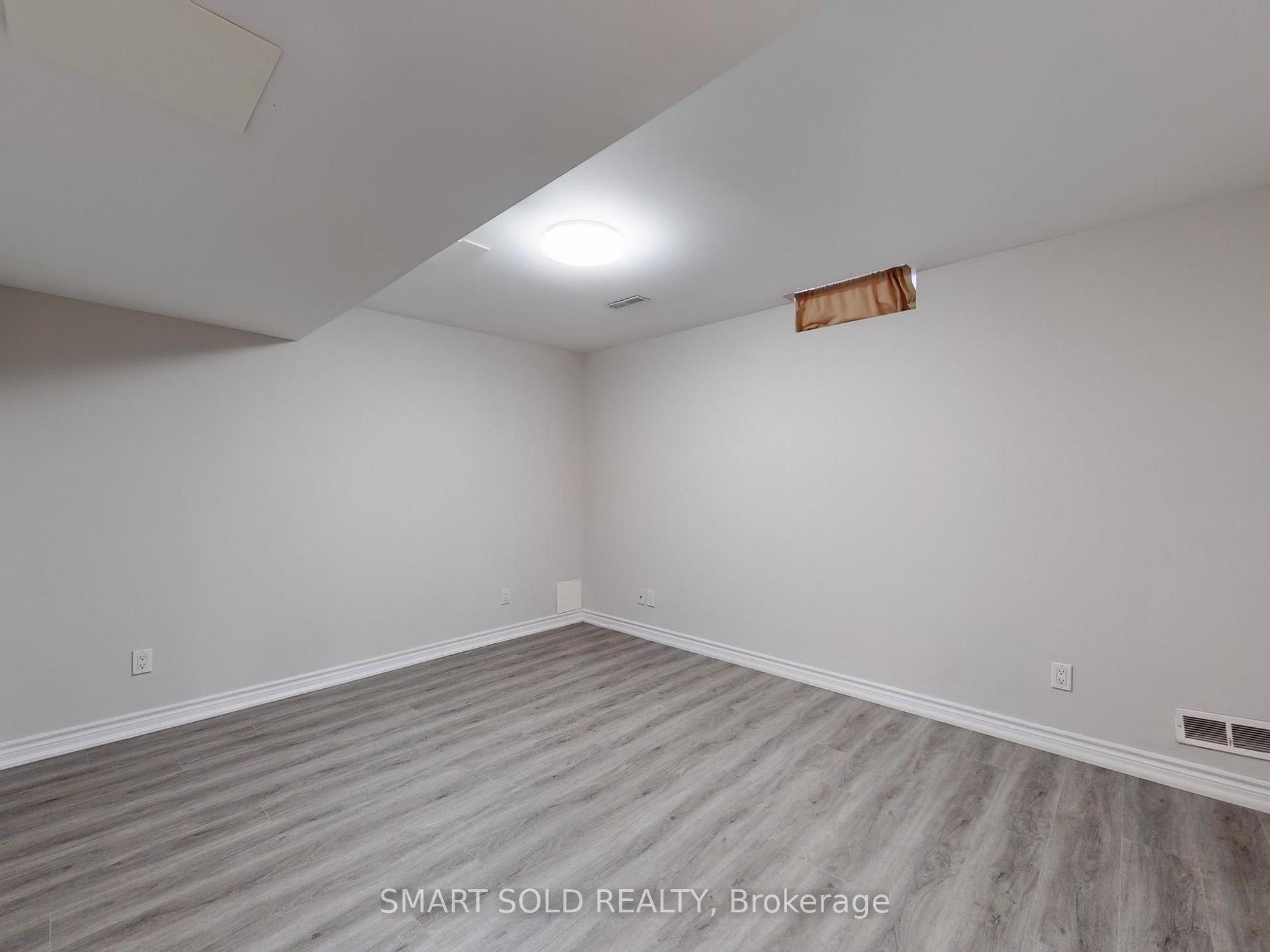 Photo 27 of 20 Sgotto Boulevard, Vaughan, Sonoma Heights — HOMEH