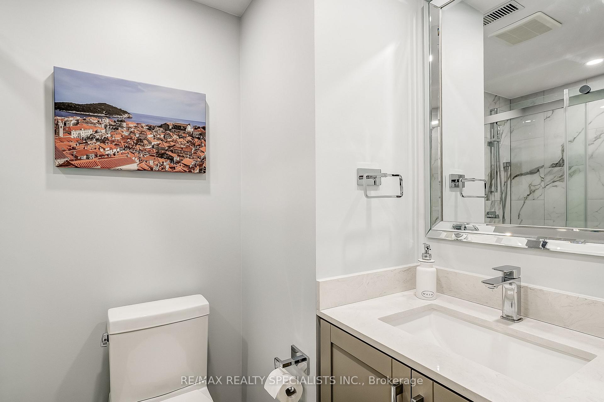 Photo 34 of 60 Canyon Gate Crescent, Vaughan, Rural Vaughan — HOMEH