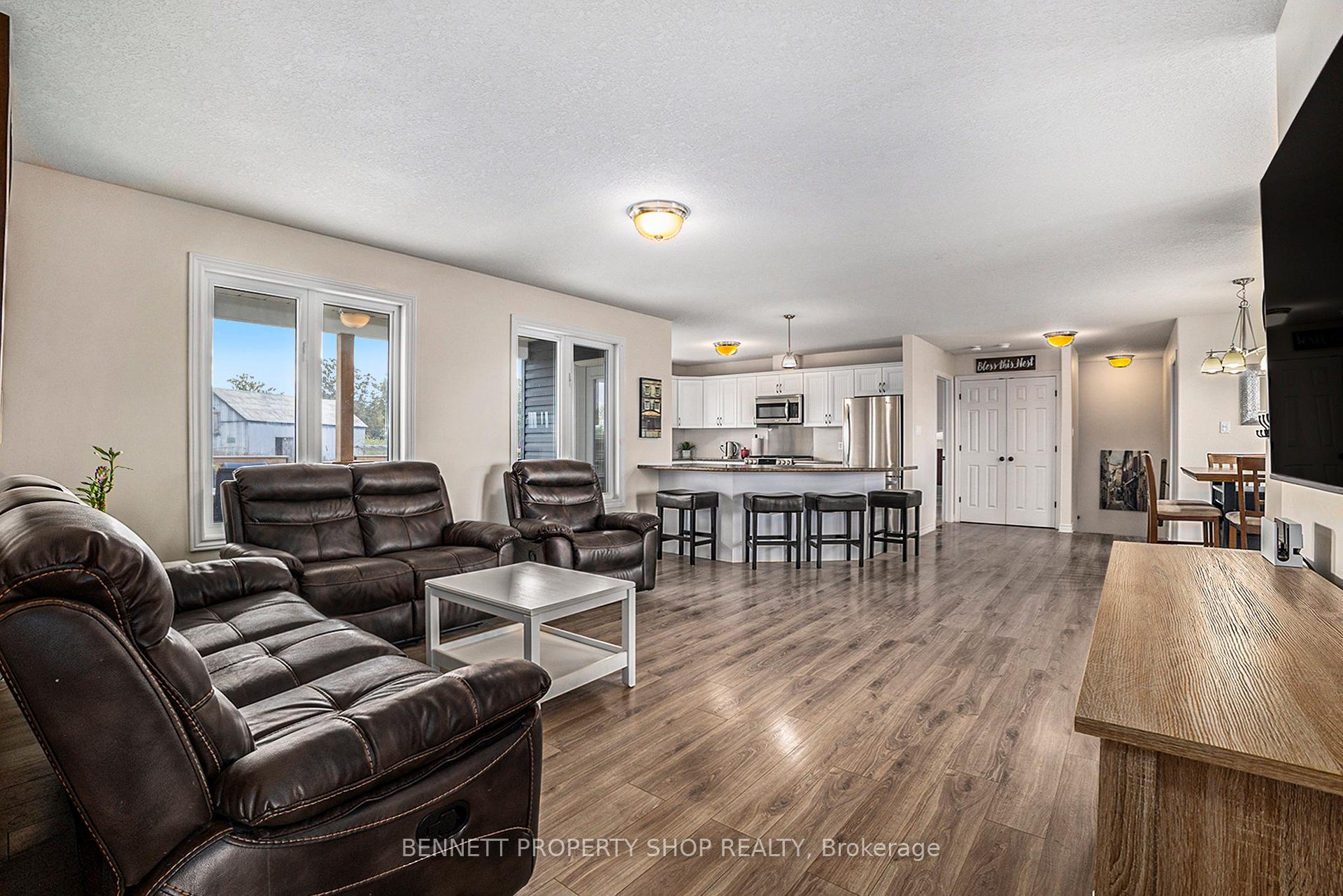 Photo 4 of 147 Malcolms Way, Beckwith, Beckwith Twp — HOMEH