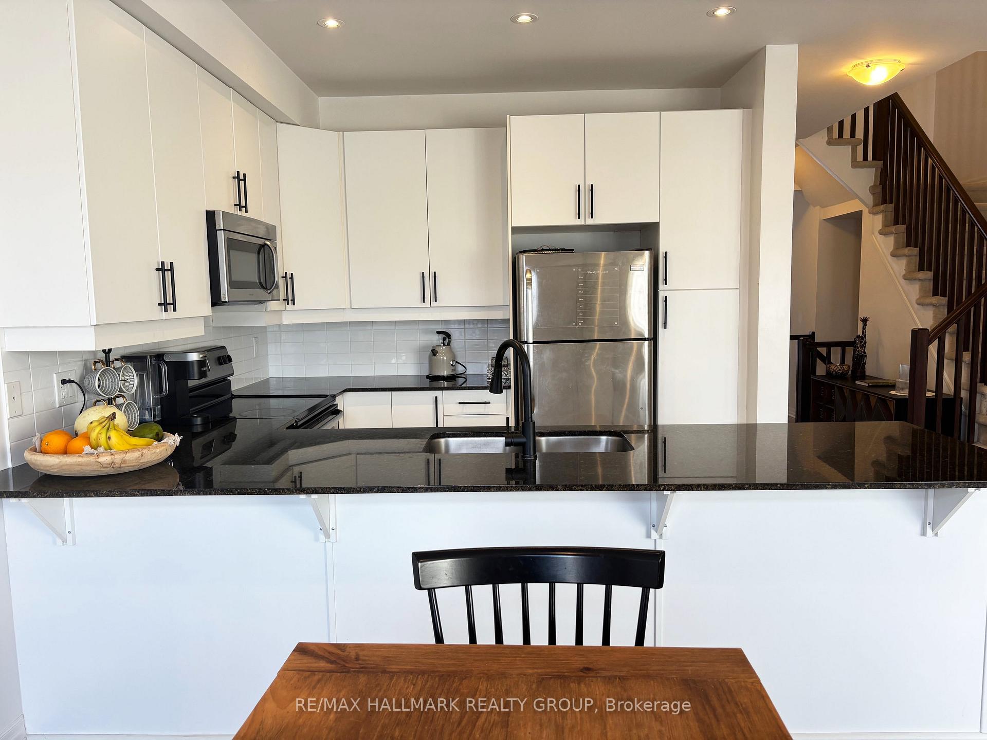 Photo 9 of 147 Hawkshaw Crescent, Ottawa, Barrhaven - Cedargrove/Fraserdale — HOMEH
