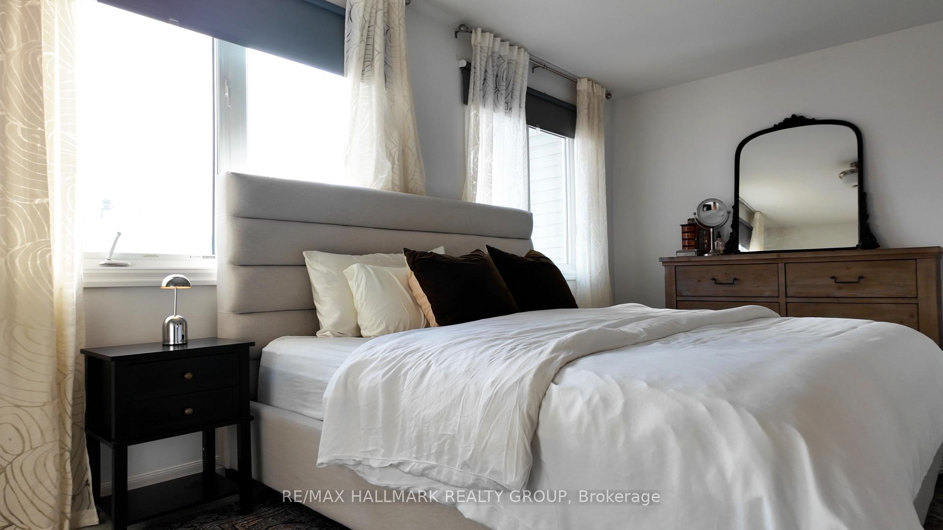 Photo 13 of 147 Hawkshaw Crescent, Ottawa, Barrhaven - Cedargrove/Fraserdale — HOMEH