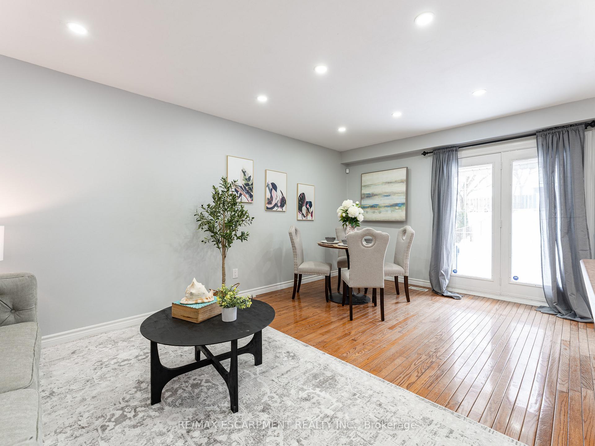 Photo 5 of 68 Gledhill Crescent, Hamilton, Gourley — HOMEH