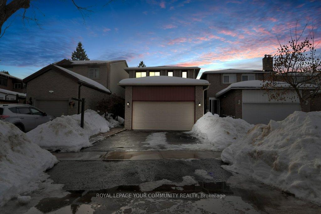 Photo 1 of 16 Mcclintock Crescent, Vaughan, Lakeview Estates — HOMEH