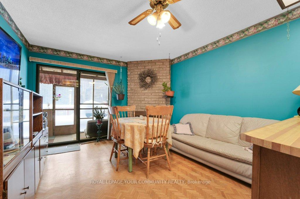 Photo 22 of 16 Mcclintock Crescent, Vaughan, Lakeview Estates — HOMEH
