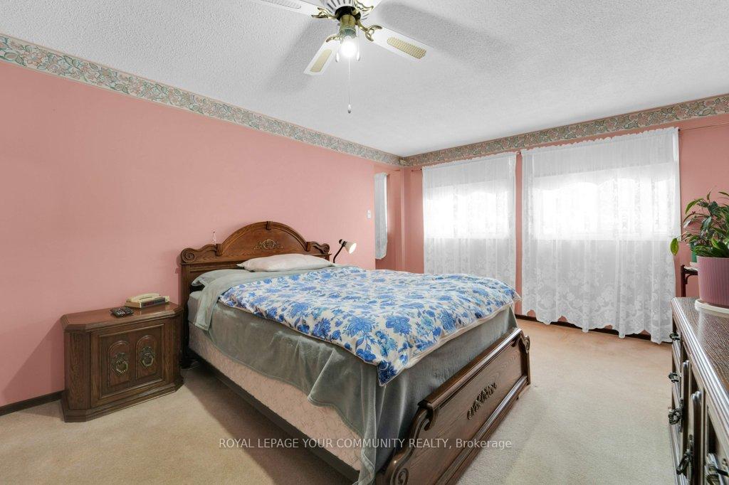 Photo 28 of 16 Mcclintock Crescent, Vaughan, Lakeview Estates — HOMEH