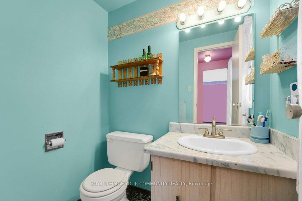 Photo 31 of 16 Mcclintock Crescent, Vaughan, Lakeview Estates — HOMEH
