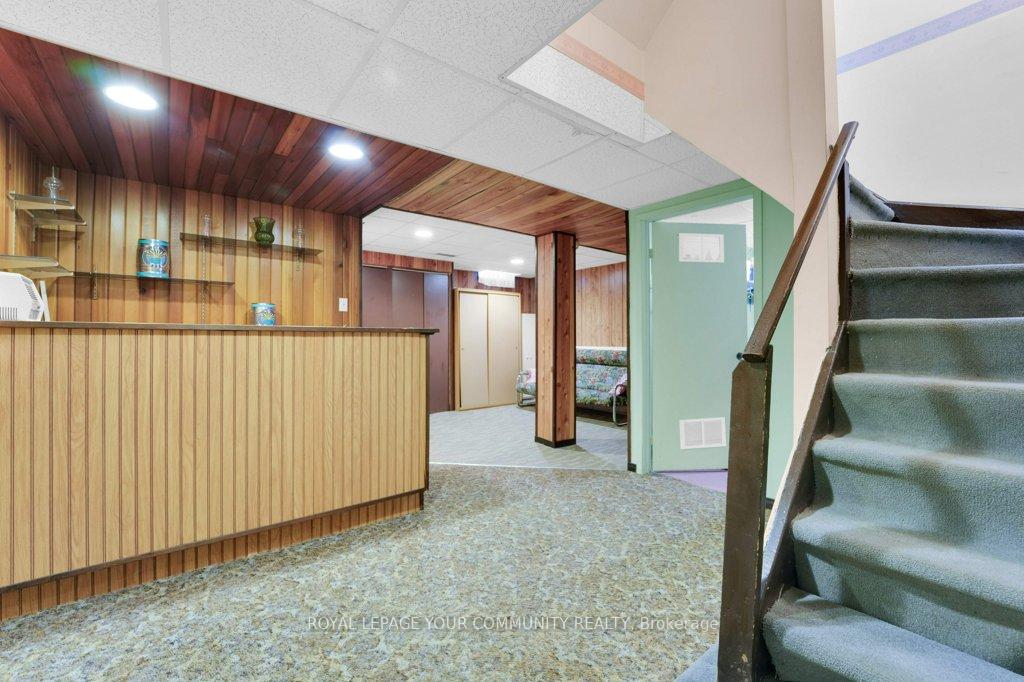 Photo 37 of 16 Mcclintock Crescent, Vaughan, Lakeview Estates — HOMEH