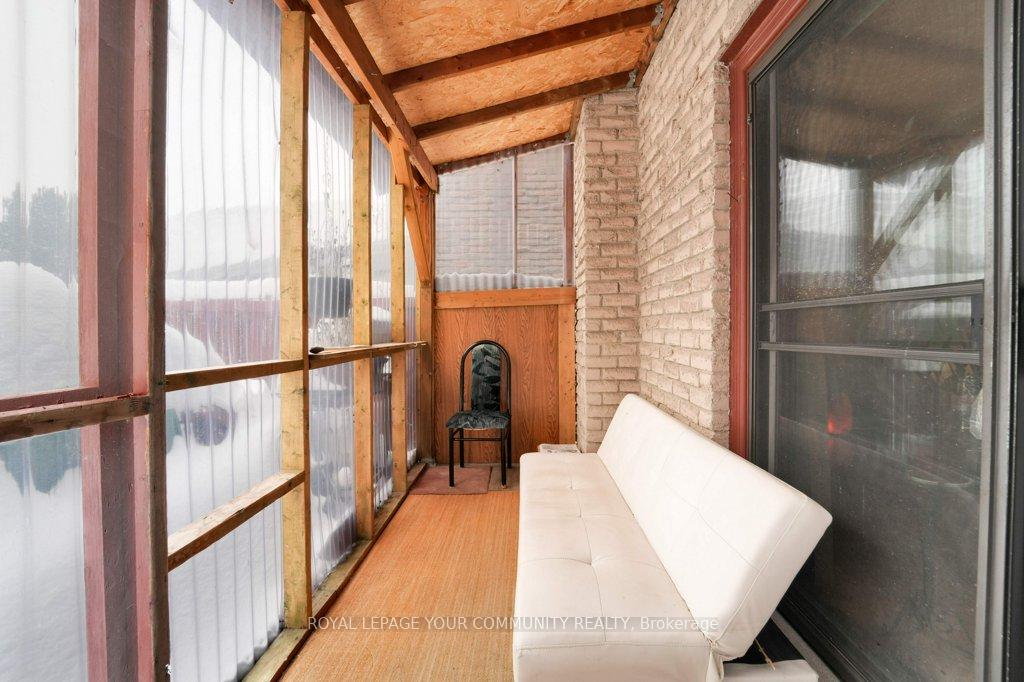 Photo 45 of 16 Mcclintock Crescent, Vaughan, Lakeview Estates — HOMEH