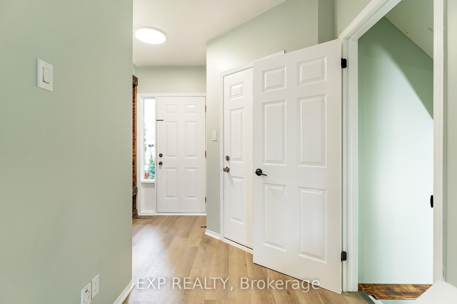Photo 9 of 99 Locheland Crescent, Ottawa, Barrhaven East — HOMEH