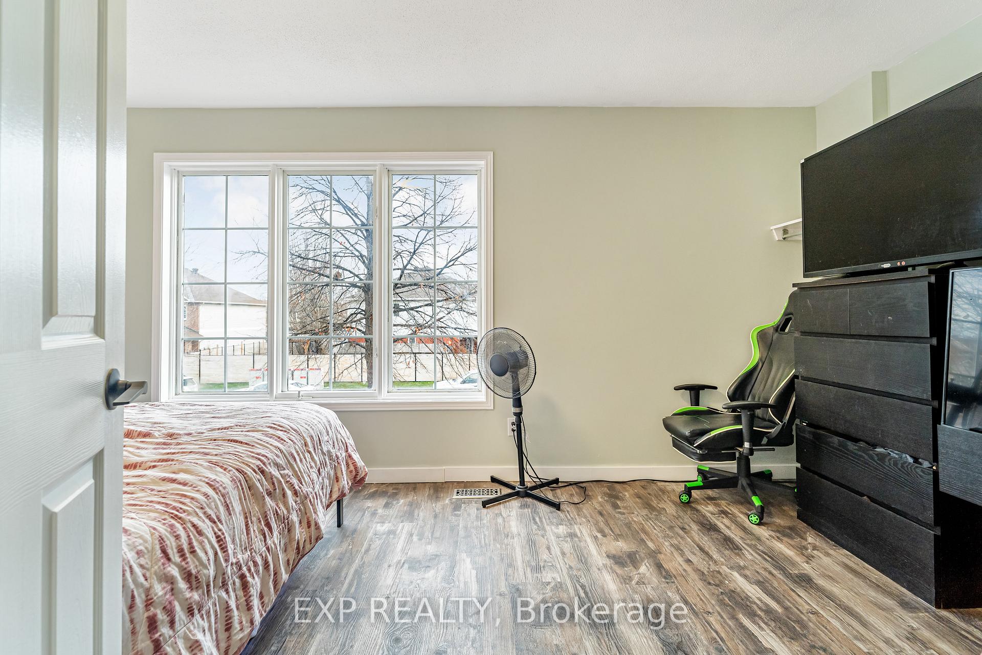 Photo 17 of 99 Locheland Crescent, Ottawa, Barrhaven East — HOMEH