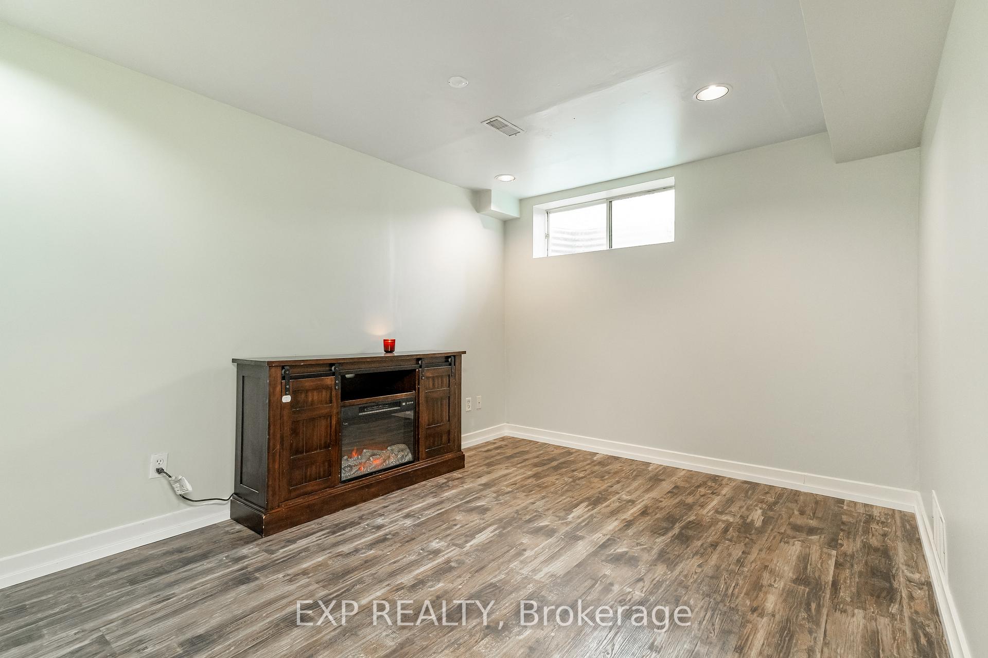 Photo 24 of 99 Locheland Crescent, Ottawa, Barrhaven East — HOMEH
