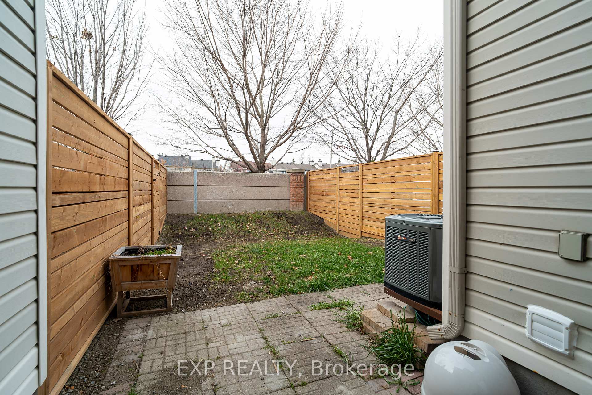 Photo 30 of 99 Locheland Crescent, Ottawa, Barrhaven East — HOMEH