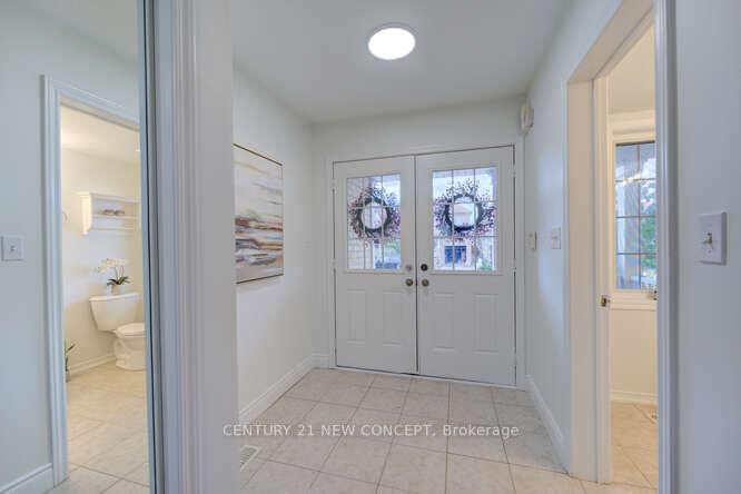 Photo 2 of 65 Warner Lane, Brant, Brantford Twp — HOMEH