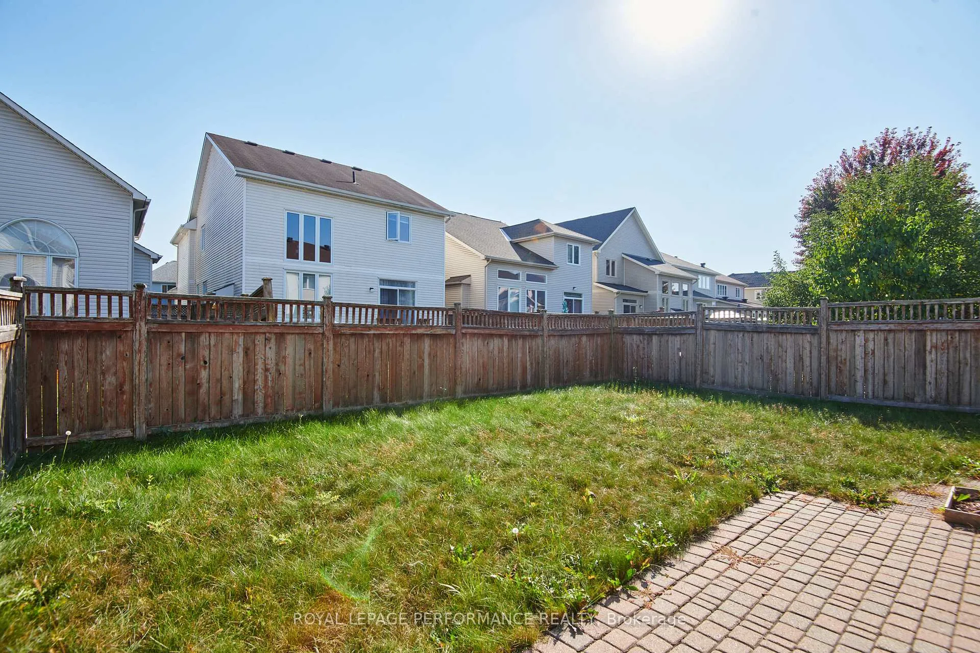 Photo 32 of 22 Mountain Ash Drive, Ottawa, Barrhaven East — HOMEH