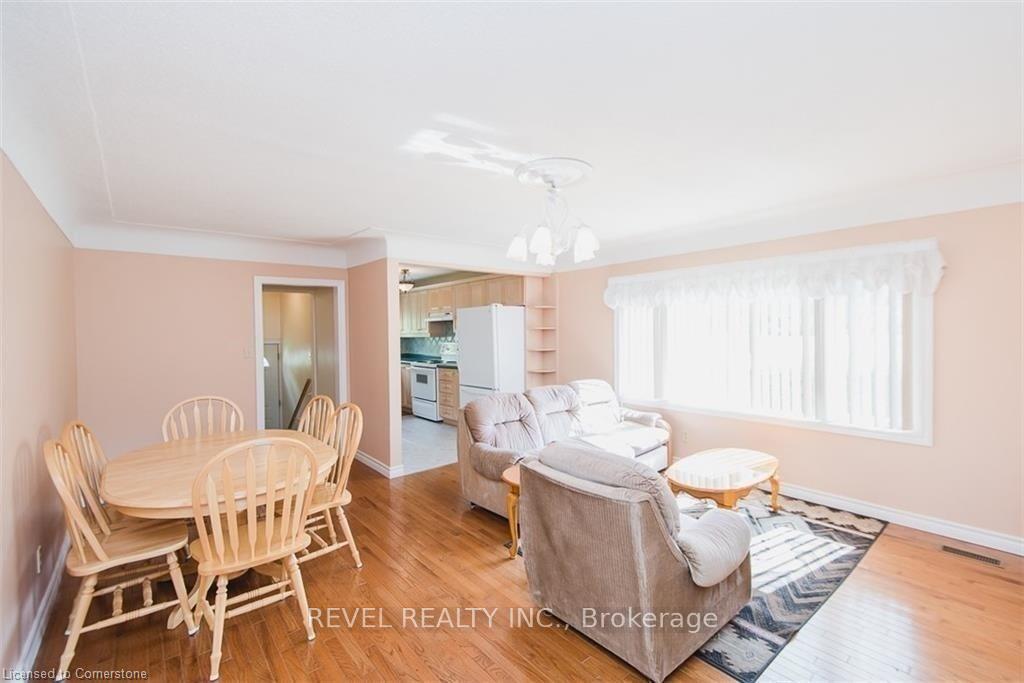 Photo 6 of 13 New Mountain Road, Hamilton, Stoney Creek — HOMEH