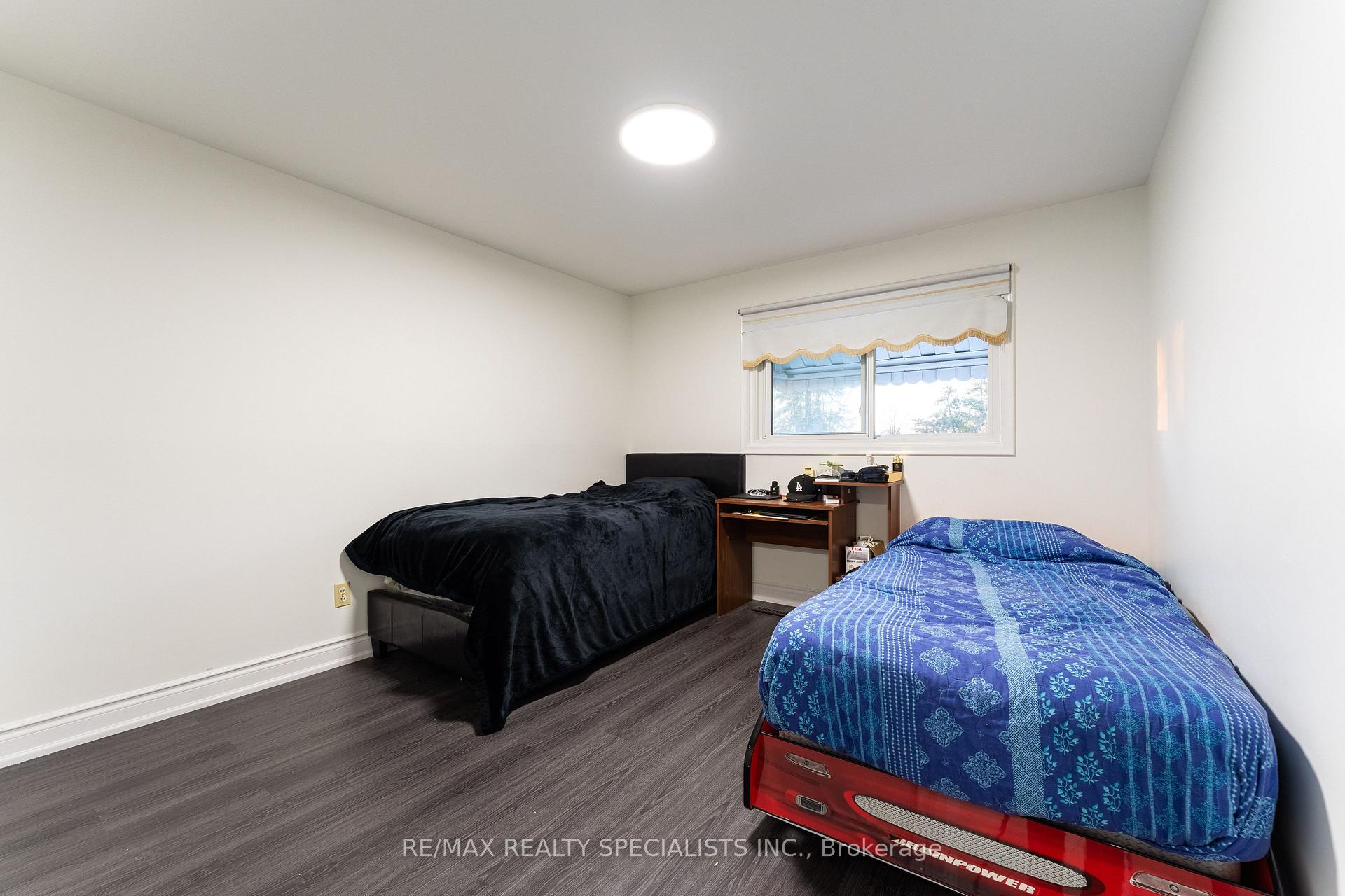 Photo 19 of 21 Parkend Avenue, Brampton, Brampton South — HOMEH