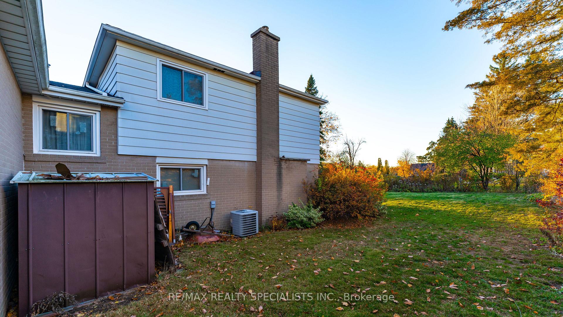 Photo 35 of 21 Parkend Avenue, Brampton, Brampton South — HOMEH