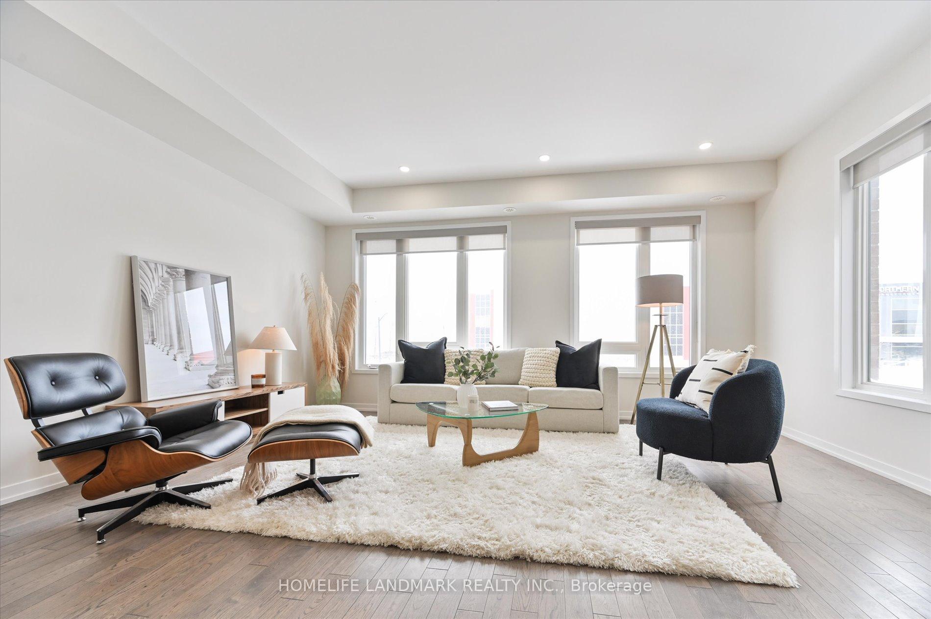 Photo 11 of 148 Salterton Circle, Vaughan, Rural Vaughan — HOMEH