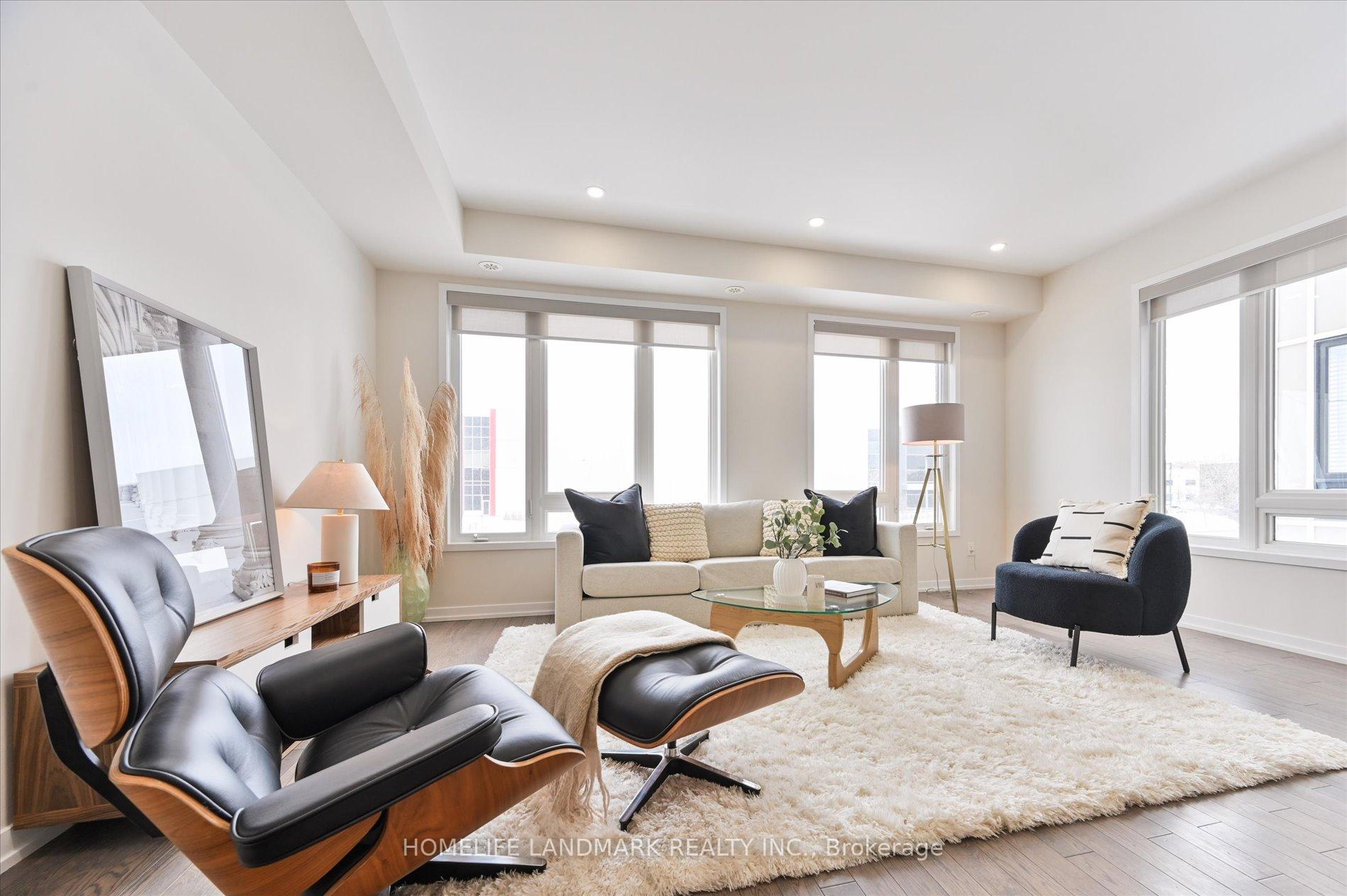 Photo 12 of 148 Salterton Circle, Vaughan, Rural Vaughan — HOMEH