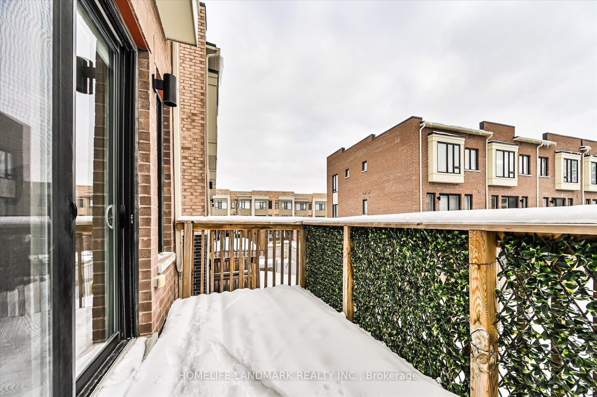 Photo 23 of 148 Salterton Circle, Vaughan, Rural Vaughan — HOMEH
