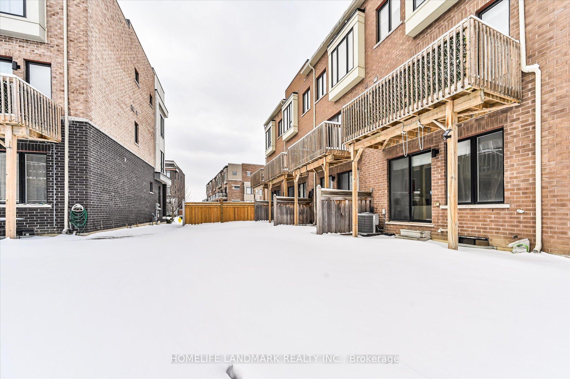 Photo 35 of 148 Salterton Circle, Vaughan, Rural Vaughan — HOMEH