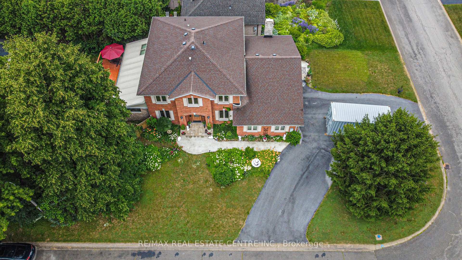 Photo 26 of 310 Cavendish Drive, Hamilton, Ancaster — HOMEH