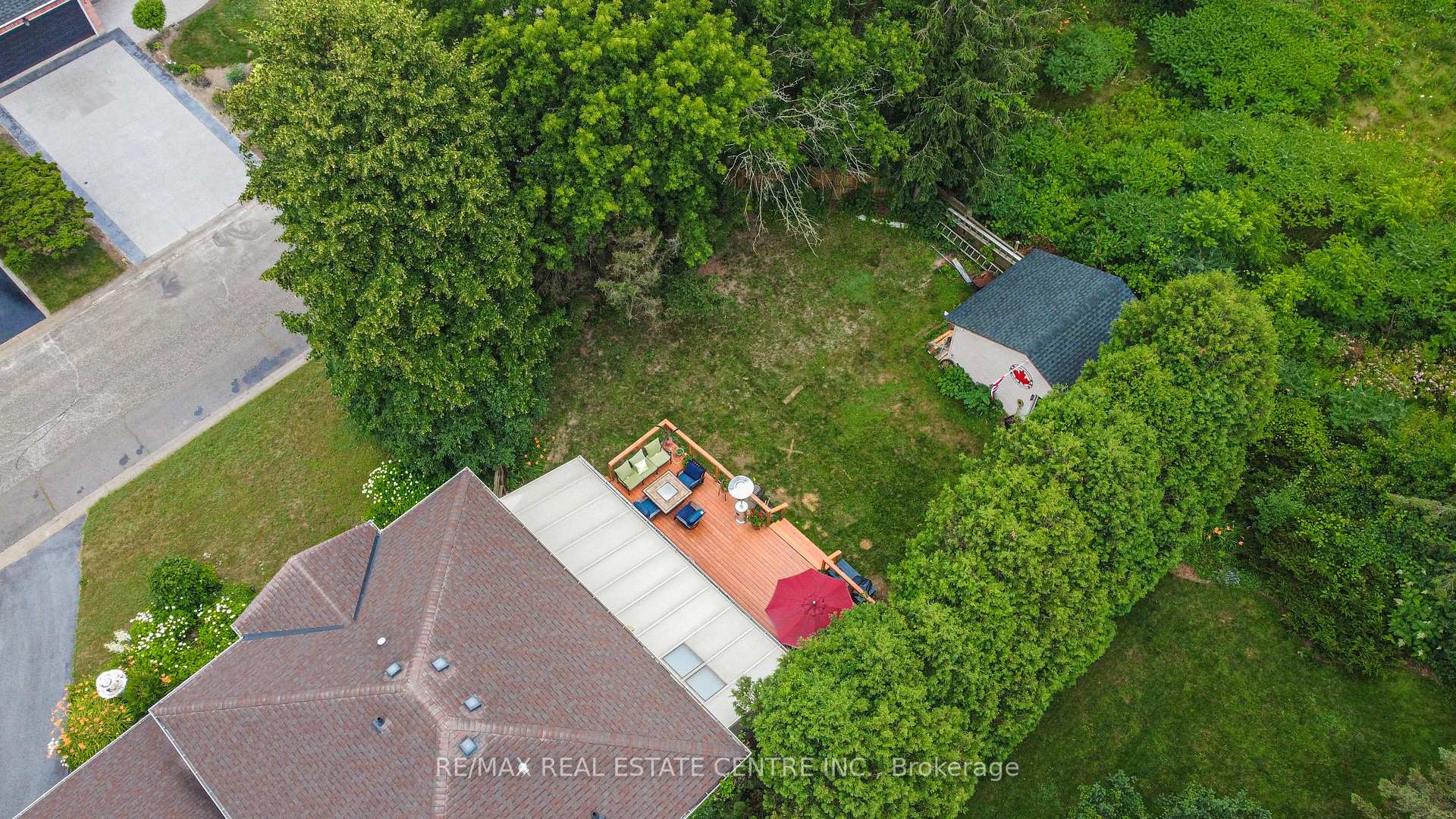 Photo 30 of 310 Cavendish Drive, Hamilton, Ancaster — HOMEH