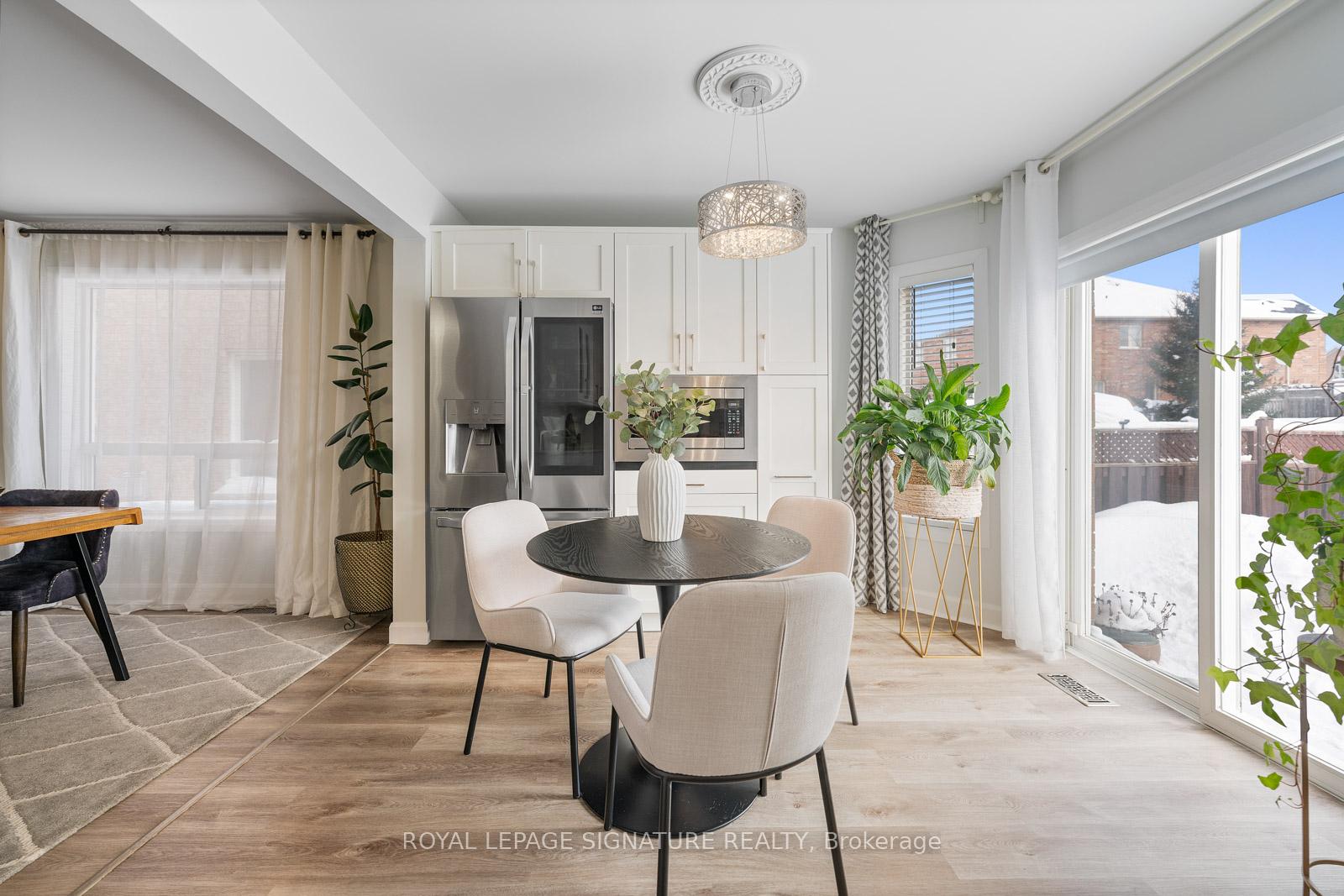 Photo 15 of 3 Blackthorn Drive, Vaughan, Maple — HOMEH