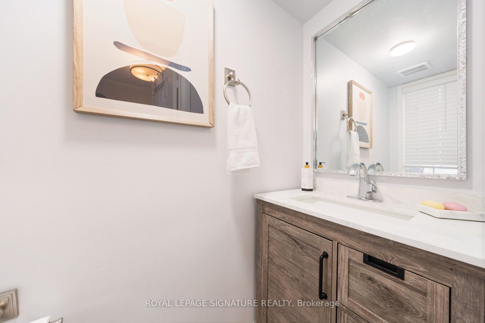 Photo 20 of 3 Blackthorn Drive, Vaughan, Maple — HOMEH