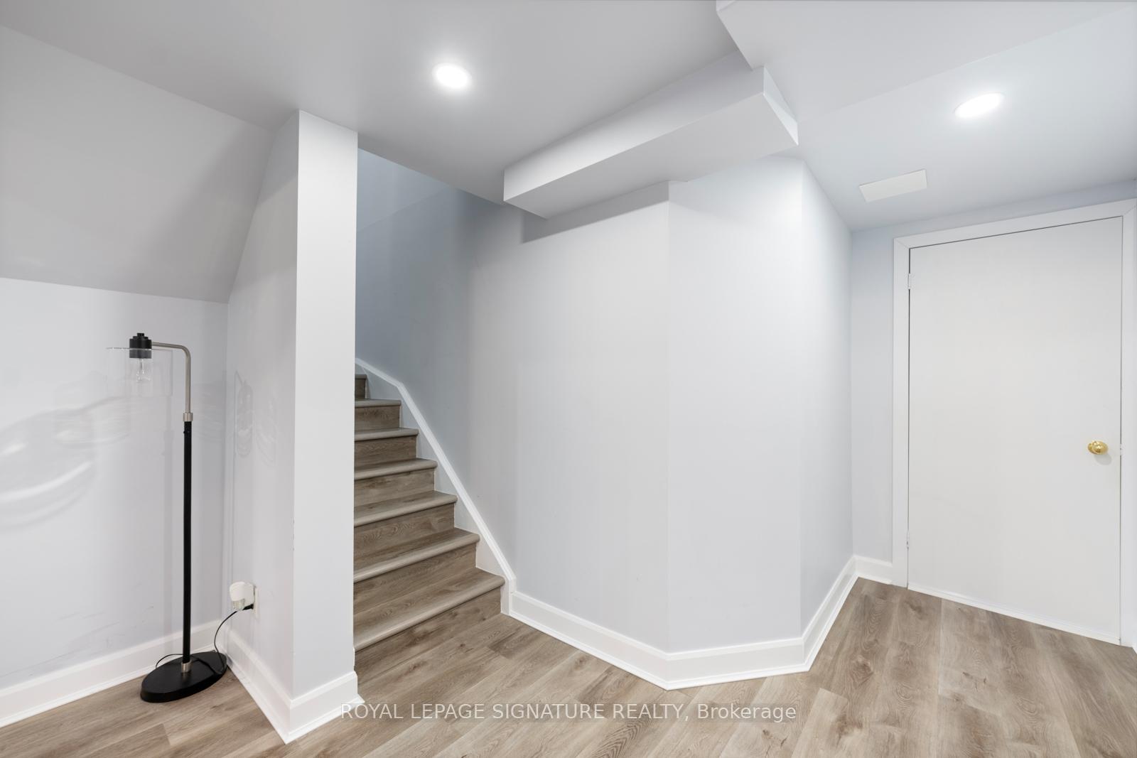 Photo 33 of 3 Blackthorn Drive, Vaughan, Maple — HOMEH