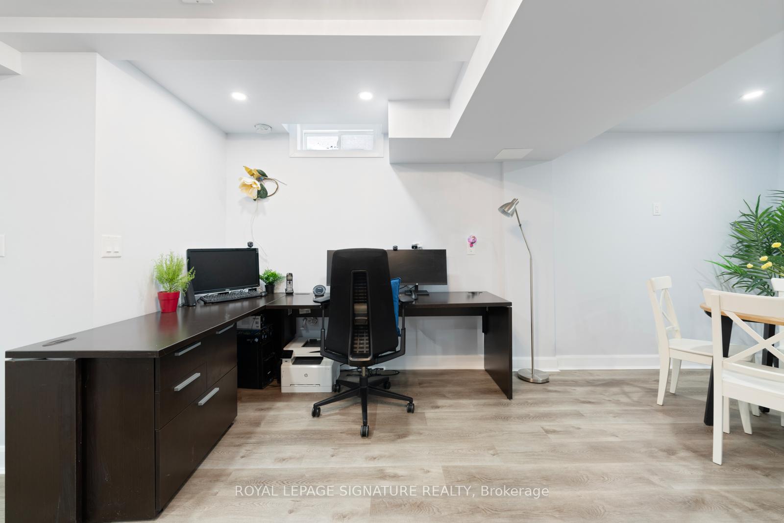 Photo 35 of 3 Blackthorn Drive, Vaughan, Maple — HOMEH